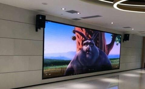 小間距LED顯示屏:引領(lǐng)顯示技術(shù)新潮流 | 成都led顯示屏